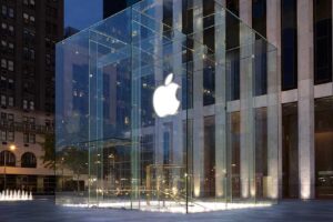 Apple is negotiating with battery cell manufacturers